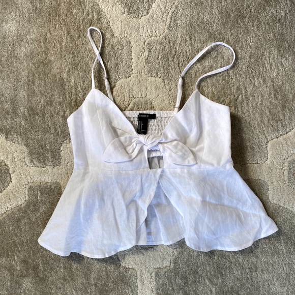 White tie front crop top - Picture 6 of 10